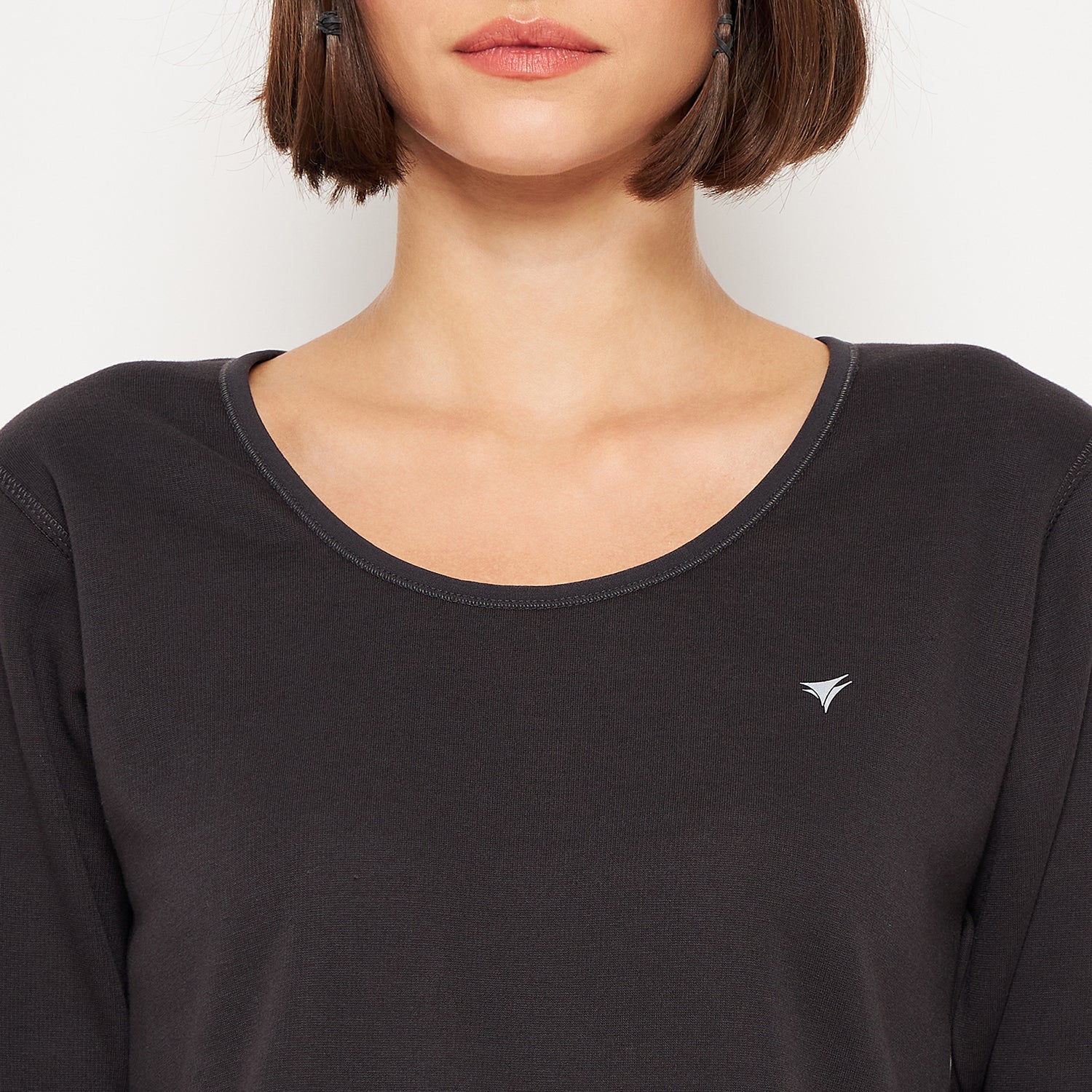 Neva Women Glaccia 3/4th Sleeve Thermal Upper & Bottom Set