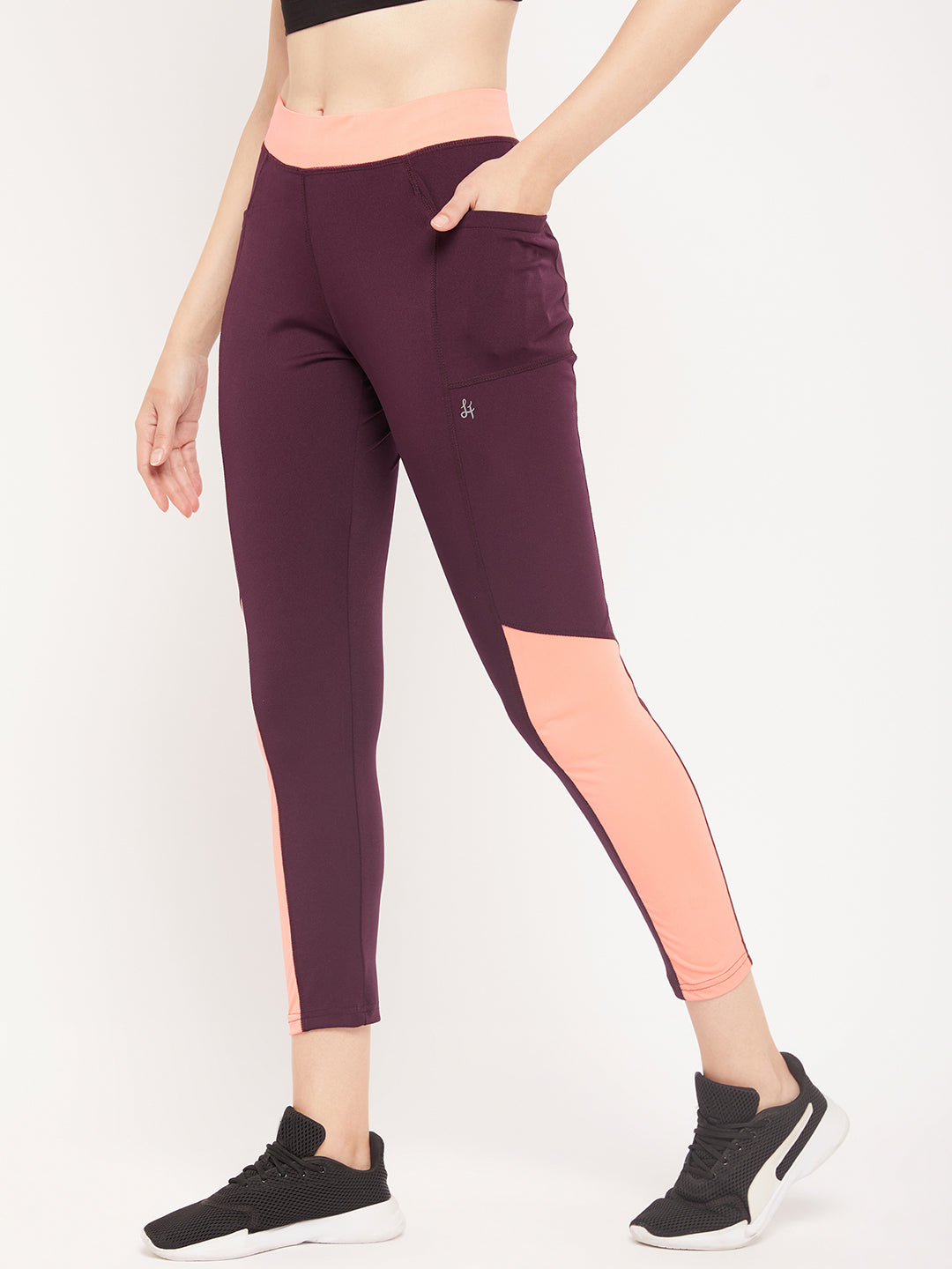 Neva Women Regular Fit Ankle Length Sweatfree Trackpant