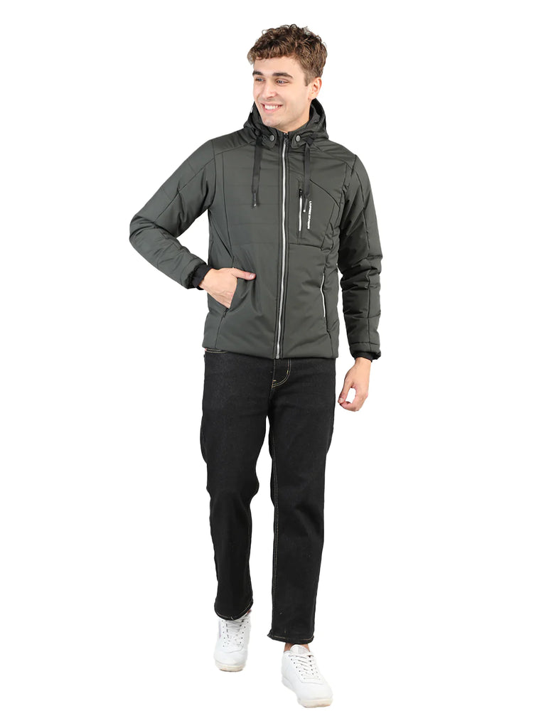 Trendy Winter Fashion: What's In for the Season