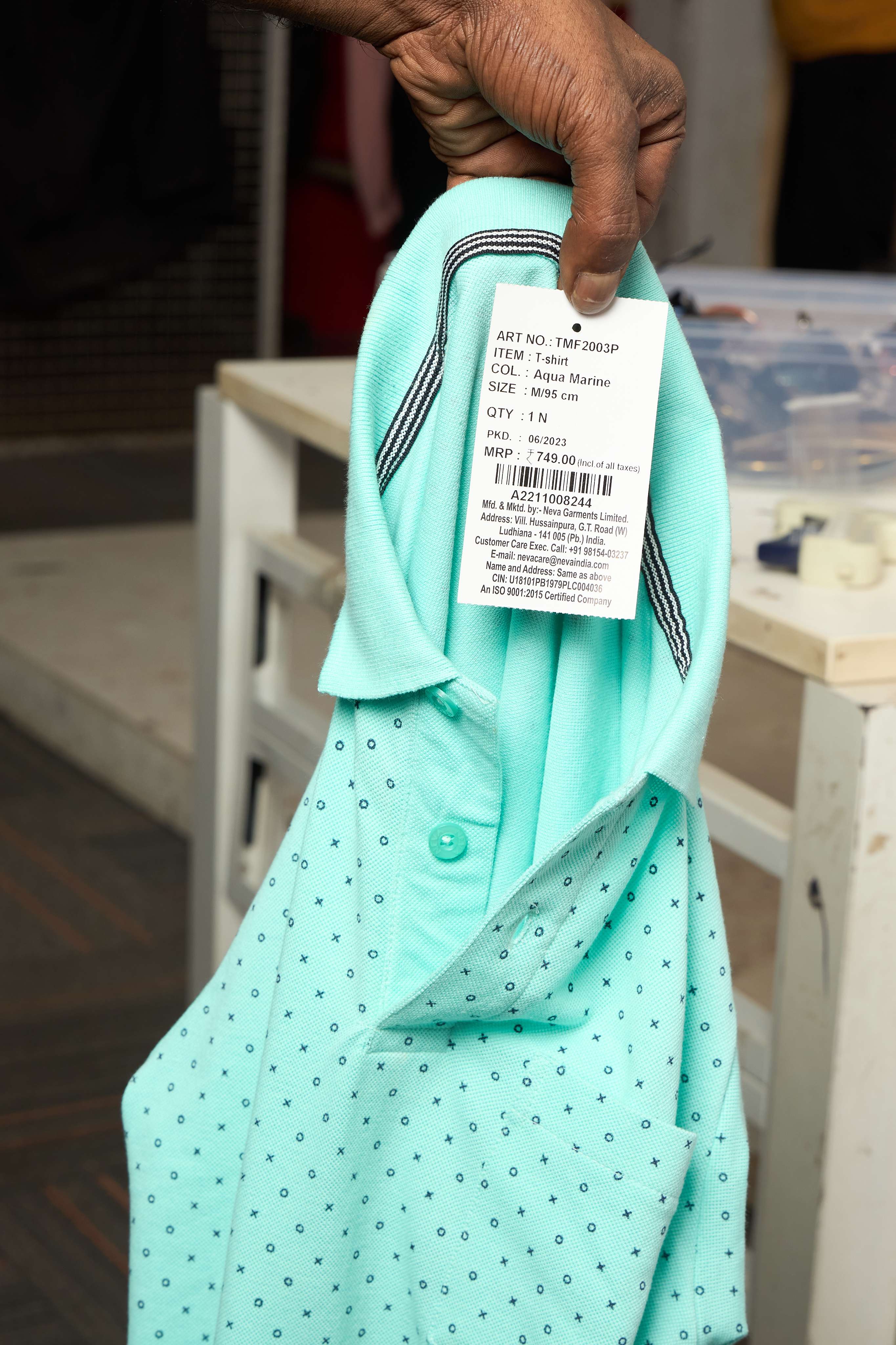 Neva Polo Neck dotted pattern Men tshirt Half sleeves chest pocket