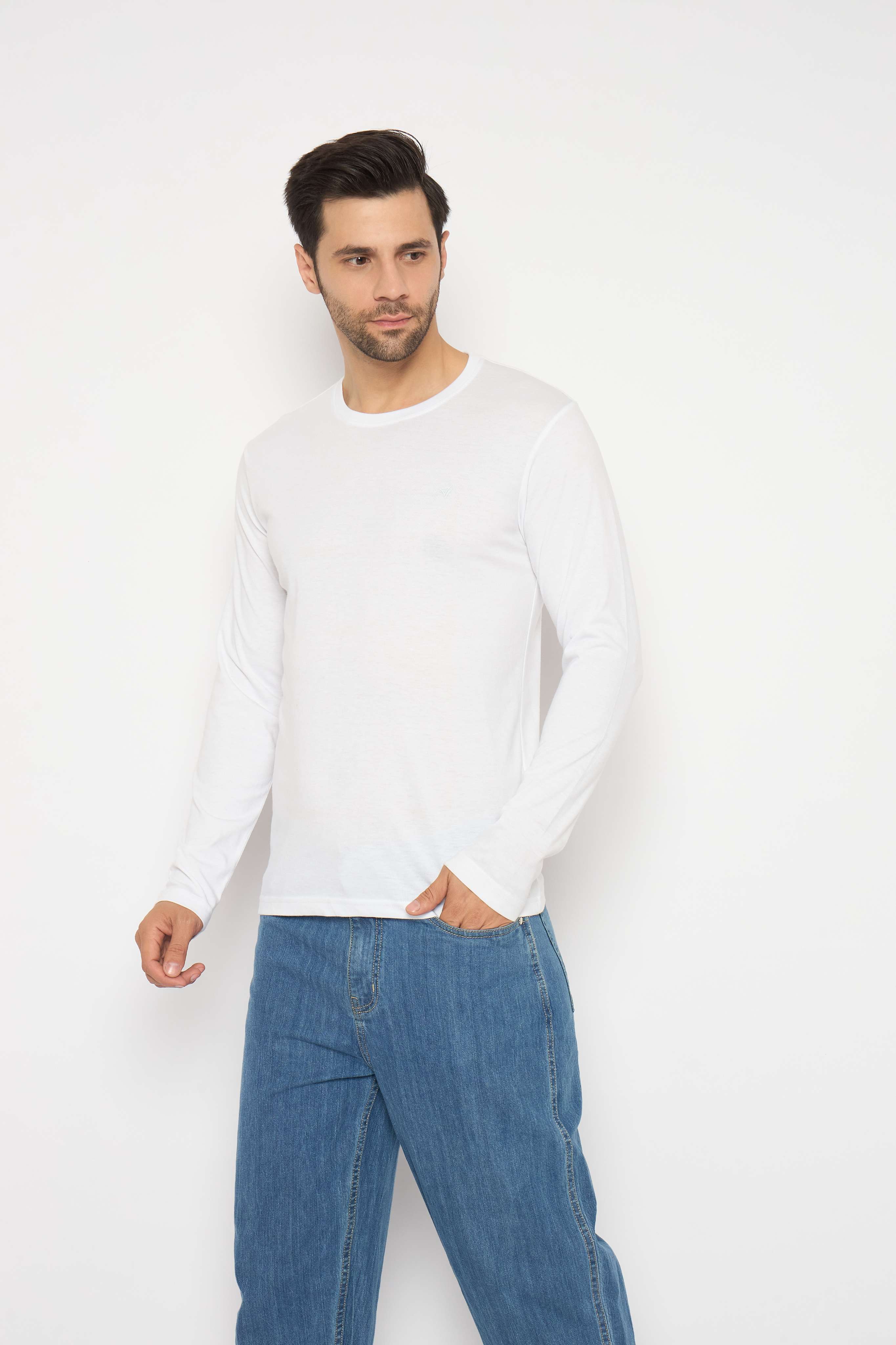 Neva Round Neck Solid Men tshirt Full sleeves Chest Logo