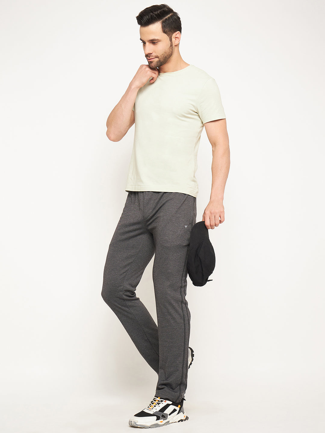 Neva Men Trackpants Elasticated waistband with Drawstring Regular Fit