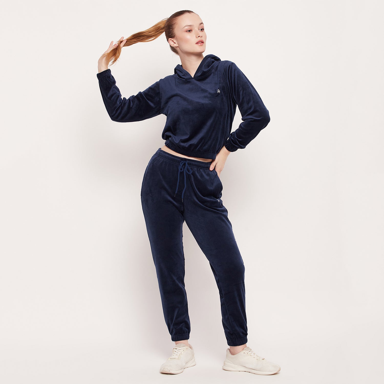 LIVFREE WOMEN TRACKSUIT