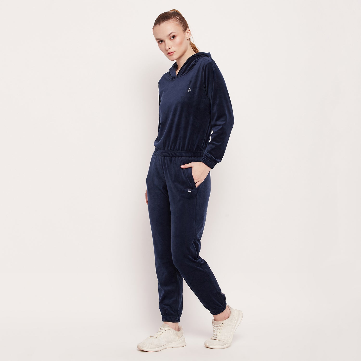 LIVFREE WOMEN TRACKSUIT