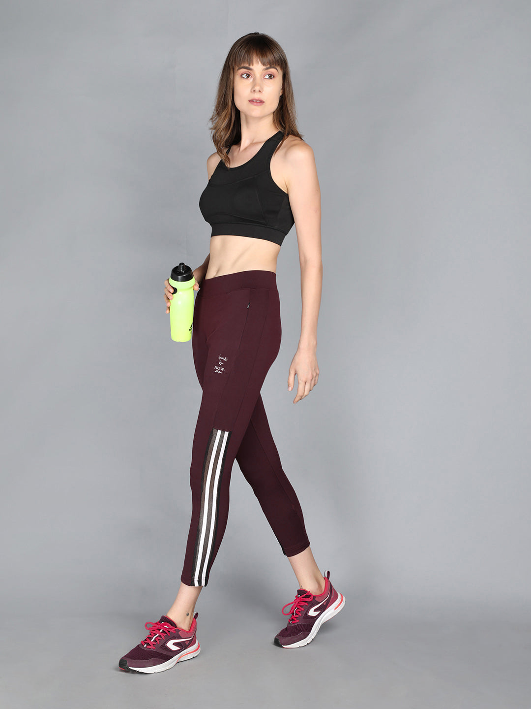 Neva Women Regular Fit Ankle Length Sweatfree Trackpant