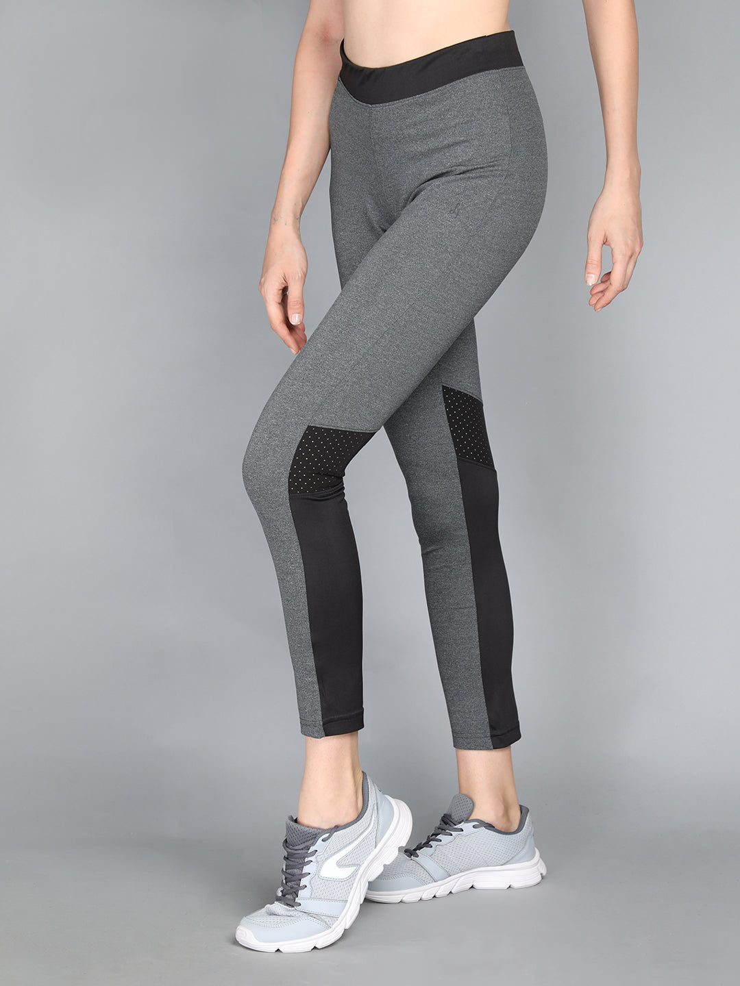 Neva Women Regular Fit Ankle Length Sweatfree Trackpant