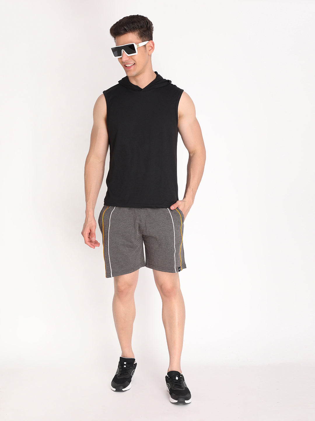 Neva Men Cotton Rich Contrast Front Pipping Bermuda- Anthra