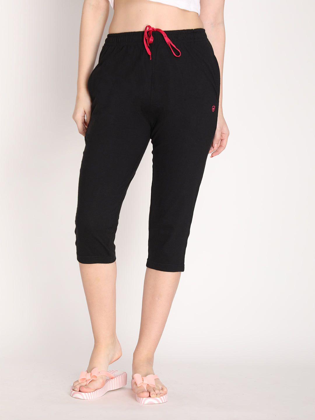 NEVA Women Cotton Capri Pants- Black