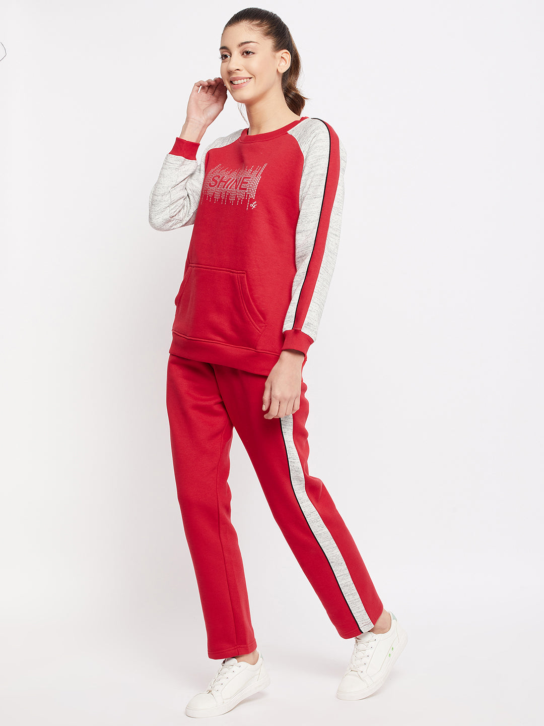 Livfree Round Neck Full Sleeve Typographic printed Women winter tracksuit- Red