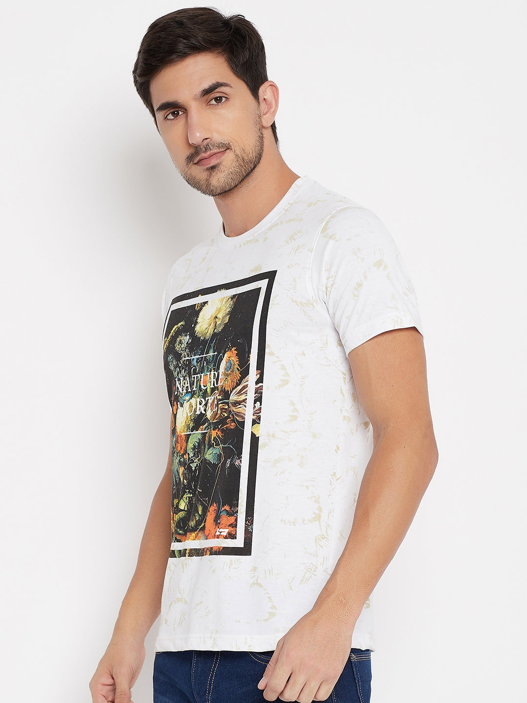 LIVFREE Round Neck Men's T-Shirt in Printed Pattern Half Sleeve