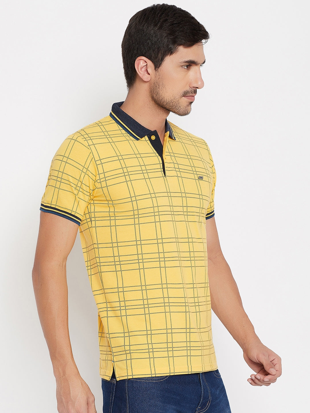 LIVFREE Polo Neck Men's T-Shirt in Checkered Pattern Half Sleeve
