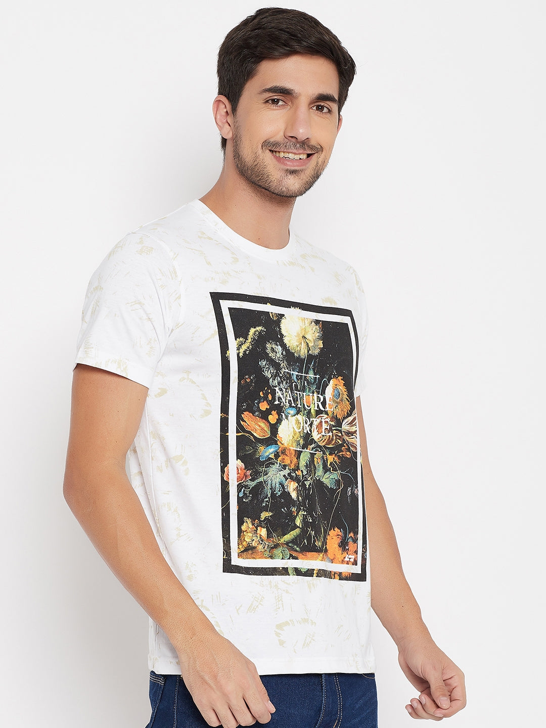 LIVFREE Round Neck Men's T-Shirt in Printed Pattern Half Sleeve
